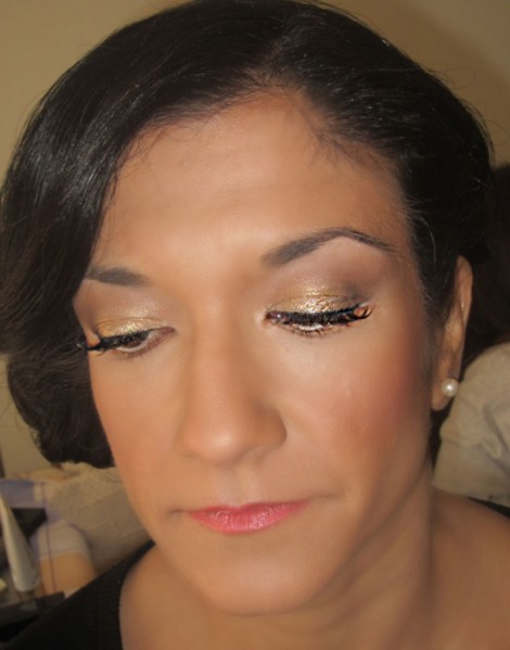 Aisthitko makeup gold